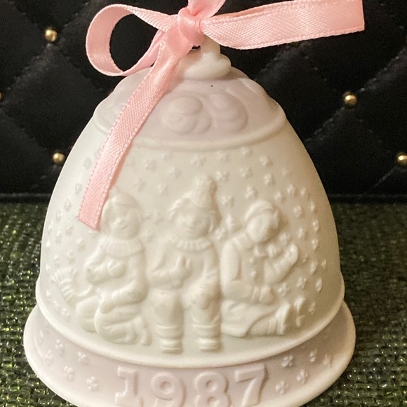 Lladro 1987 Bell Collection Vintage - Picture 2 of 4